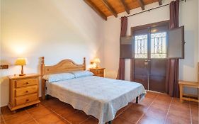 Awesome Home In Almachar With Wifi